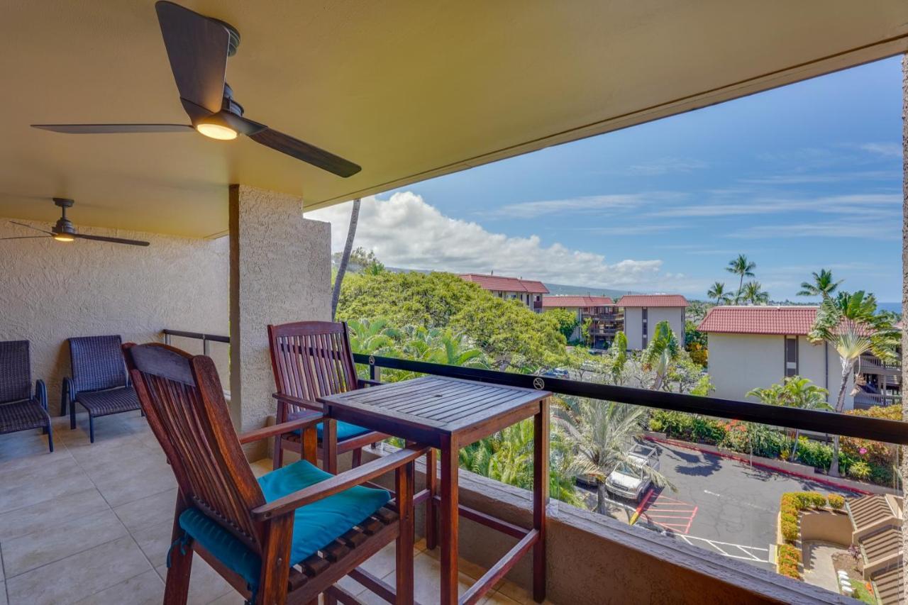 Kona Pacific Top Floor Retreat Ocean View And Pool! Apartment Kailua-Kona Exterior photo