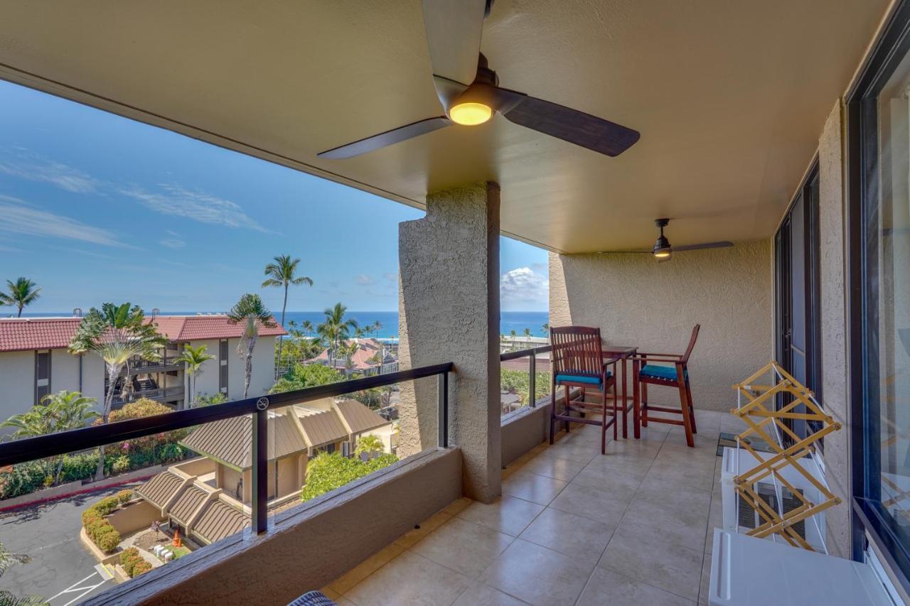 Kona Pacific Top Floor Retreat Ocean View And Pool! Apartment Kailua-Kona Exterior photo