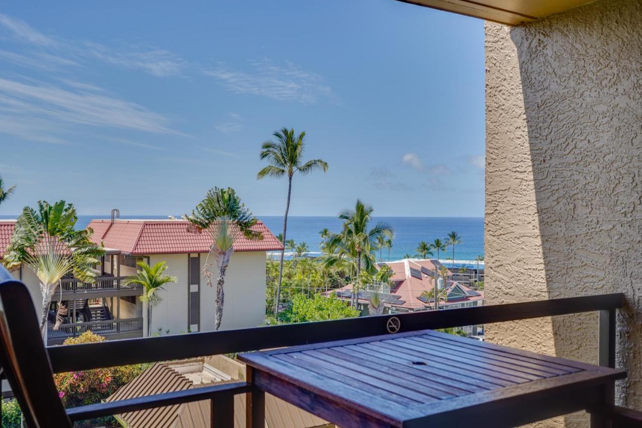 Kona Pacific Top Floor Retreat Ocean View And Pool! Apartment Kailua-Kona Exterior photo